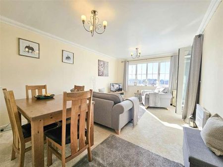 Golden Gate Way, Eastbourne, BN23 - Photo 5