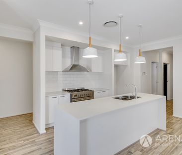 13 Fallon Ct, Calamvale QLD 4116 - House For Rent | Domain - Photo 6