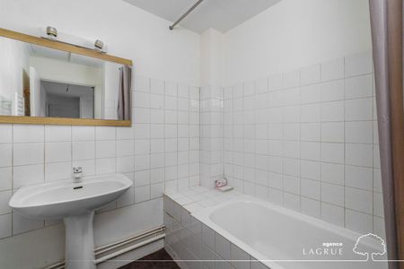 Location Appartement 3 pièces 52m² CUSSET 03300 - Photo 2