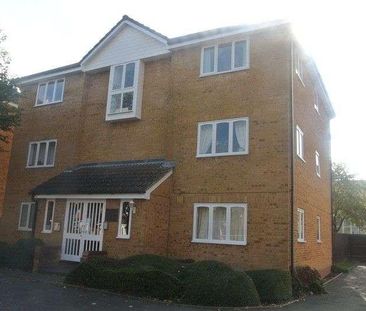 Flamborough Close Woodston, Peterborough, Cambridgeshire, PE2 - Photo 5