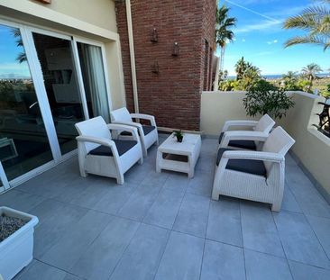 Apartment in New Golden Mile, Costa del Sol - Photo 4