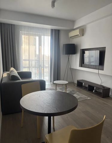 Mieszkanie do wynajęcia - Warszawa, Grzybowska - Zdjęcie 2