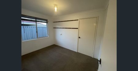 Family 4 x 2 Great Location - Photo 4