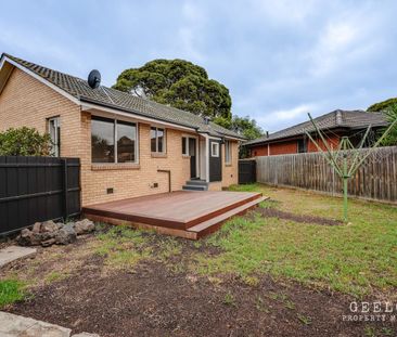 Fully Renovated 3 Bedder (Check Out My 3D Tour) - Photo 5