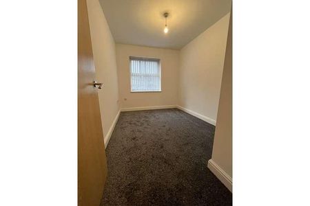 Broadwell Road, Oldbury, West Midlands, B69 - Photo 5