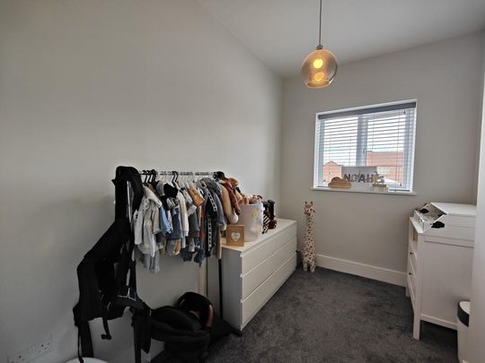 3 bedroom terraced house to rent - Photo 1