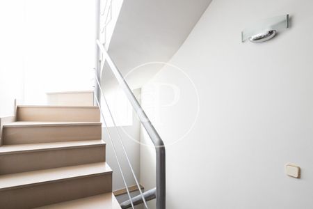 House for Rent in Sant Gervasi - Photo 4