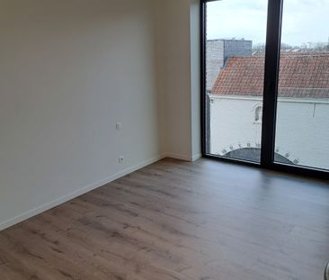 Eén-slaapkamer appartement te huur in centrum Desselgem - Foto 3