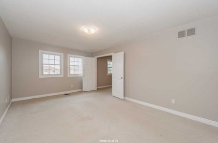 For Lease - 1694 Heritage Way, Oakville, Ontario - Photo 3