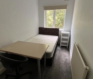 4 bedroom house to rent - Photo 5