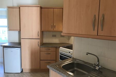 Glasgow Road , Dumbarton - Photo 4