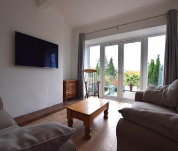 2 Bedroom Terraced To Let - Photo 1