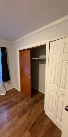 One bedroom - Photo 1