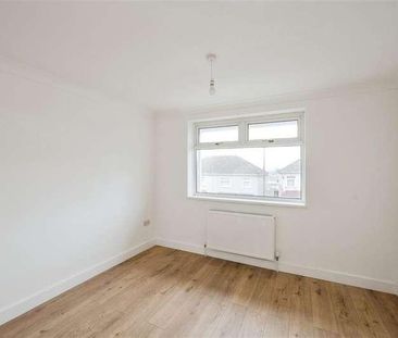 Beaumont Crescent, St. Thomas, Swansea, SA1 - Photo 5