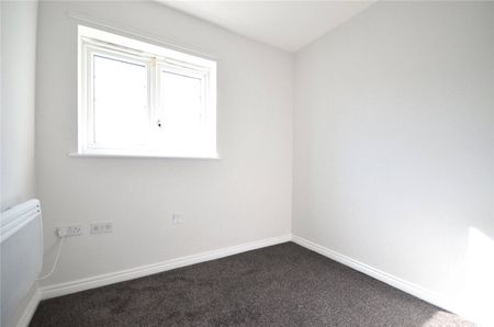 16 Kilmaine Avenue, Moston, Manchester, M9 7FN - Photo 3