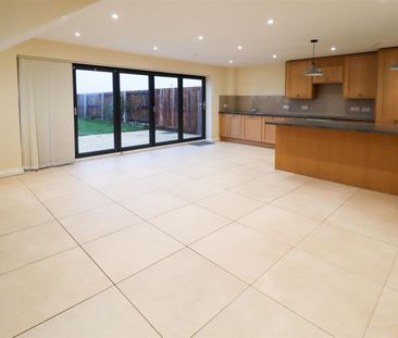 Ely Road, Littleport, Ely - Photo 4