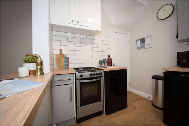 4 bedroom house to rent - Photo 1