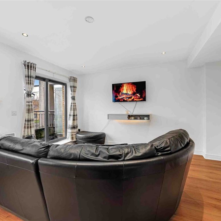 Marfield Terrace, Kiltipper, Dublin 24 - Photo 1