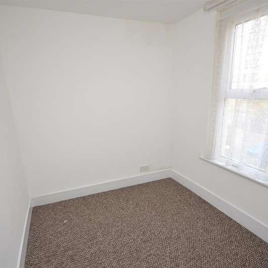 Saxon Road, London, SE25 - Photo 1