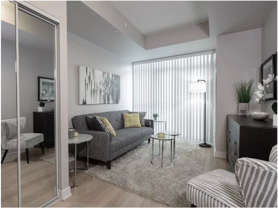 For Lease - 570 Bay Street Unit# 408, Toronto, Ontario - Photo 1