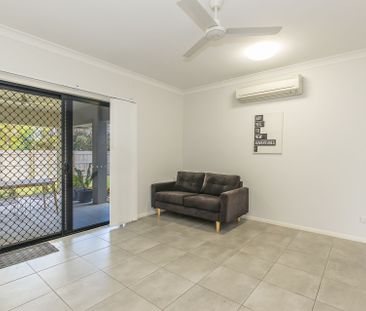 2 Springbrook Parade, Idalia - Photo 1