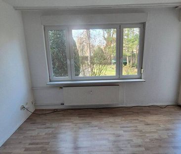 Renovierte 2-Zimmer-Wohnung mit Balkon in Berlin-Spandau - Photo 1