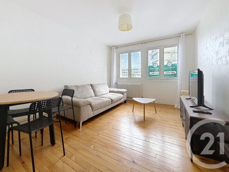 Location Appartement 3 pièces 52m² CHAMALIERES 63400 - Photo 3