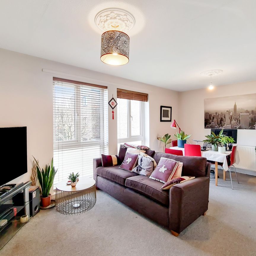 Littlewood Close, Northfields, W13 - Photo 1