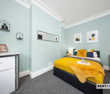 A Brilliantly Located and Beautifully Furnished Houseshare for Rent... - Photo 6