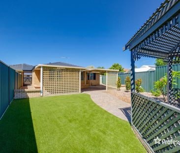 32 Skylark Retreat, Ballajura, WA 6066 - Photo 1