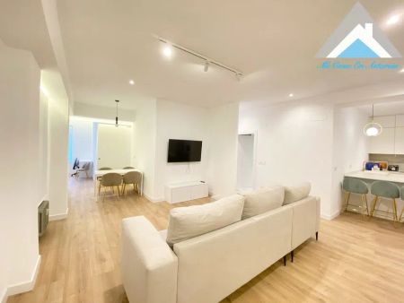 Alquiler de piso en Parque San Francisco-Uría - Foto 2