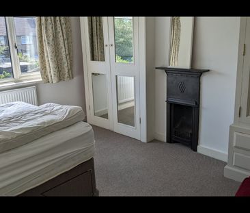 3 Bed Terraced House, Kenya Road, SE7 - Photo 4