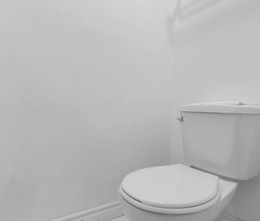 For Lease - 22 Brightside Drive, Toronto, Ontario - Photo 6