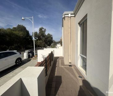 30 Malia Ramble, Alkimos WA 6038 - Photo 5