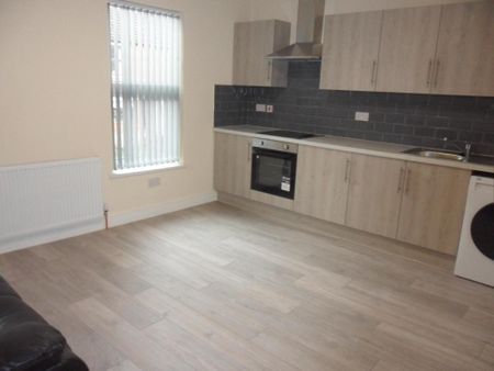 1 bedroom flat to rent - Photo 5