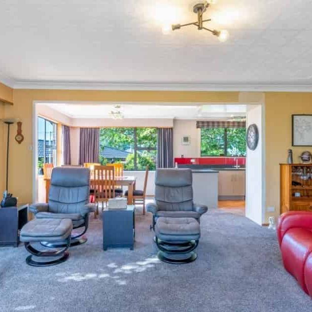 18 Bullar Street, Grasmere - Photo 1