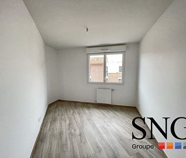 T3 AVEC BALCON ET PARKING - Photo 1