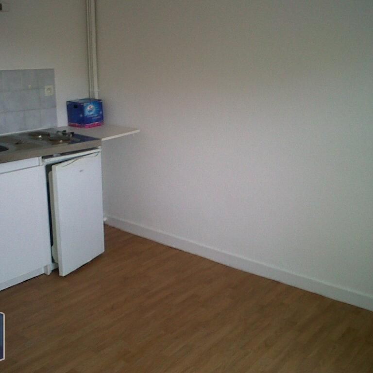 Location Appartement 1 pièce 16m² ANGERS 49100 - Photo 1