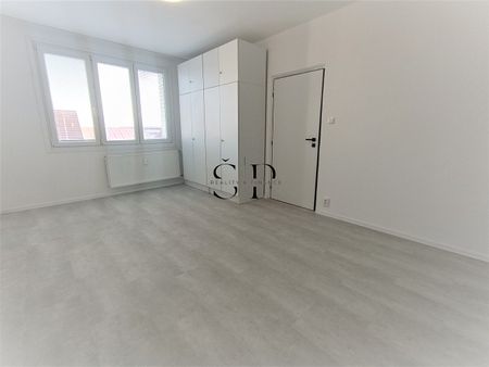 Pronájem bytu 2+kk 40 m² - Photo 2