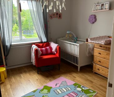 Göteborgsvägen, Uddevalla - Photo 6