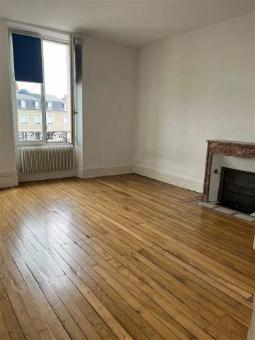 Location appartement 4 pièces - 111.3m² à Bourges (18000) - Photo 3