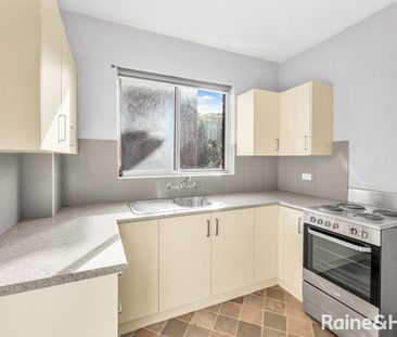 One Bedroom Unit In Convenient Location - Photo 4