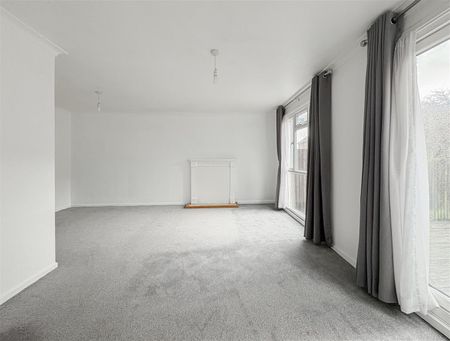 Ditchling Drive, Hastings, TN35 5EX - Photo 5