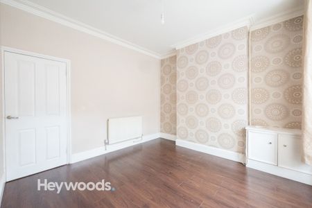 2 bed terraced house to rent in Campbell Terrace, Birches Head, Stoke-on-Trent ST1 - Photo 5