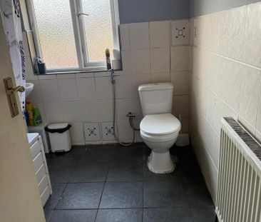 1 bedroom in a house share to rent - Photo 6