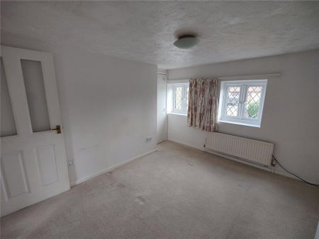 2 bedroom terraced house to rent - Photo 5