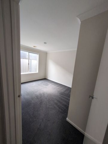 Derrimut - Photo 4