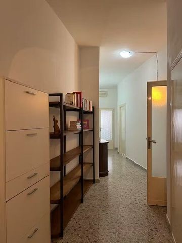 Piazza dei Gerani, Rome, Lazio 00172 - Photo 5