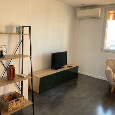 Appartement meublé à louer - 4 pièces - 68 m² - Photo 1