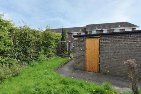 2 bedroom terraced house to rent - Photo 2
